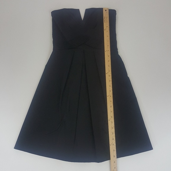 NWT WHBM Strapless Notched Cocktail Dress 0 Black - Picture 5 of 8